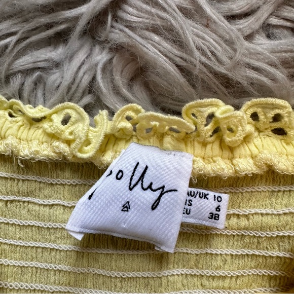 Princess Polly Crop Top - Picture 2 of 3